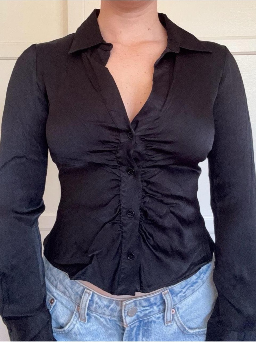Zara Black Ruched Button-Front Long Sleeve Shirt
